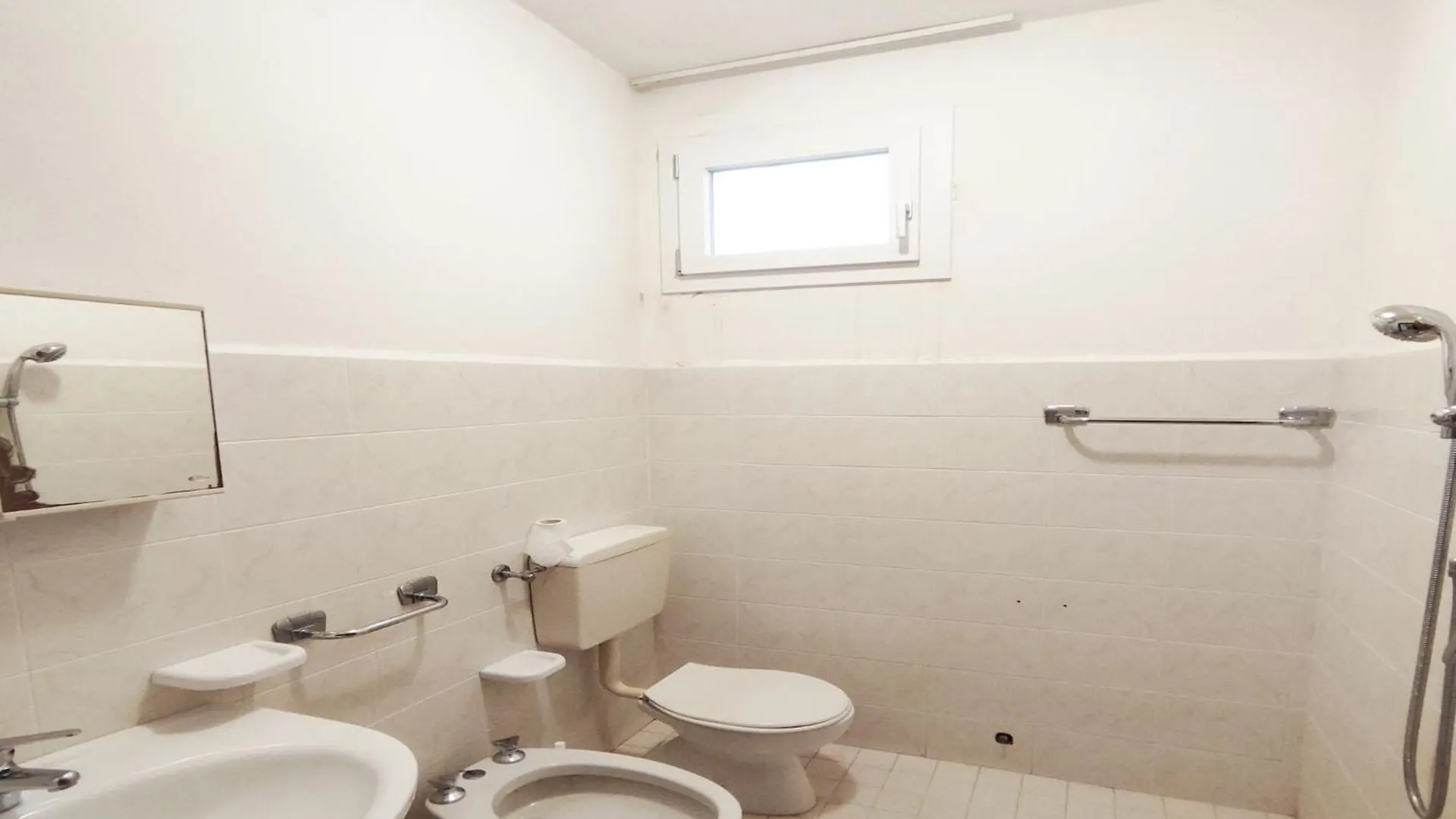 Bright And Comfortable Apartment In Bibione
